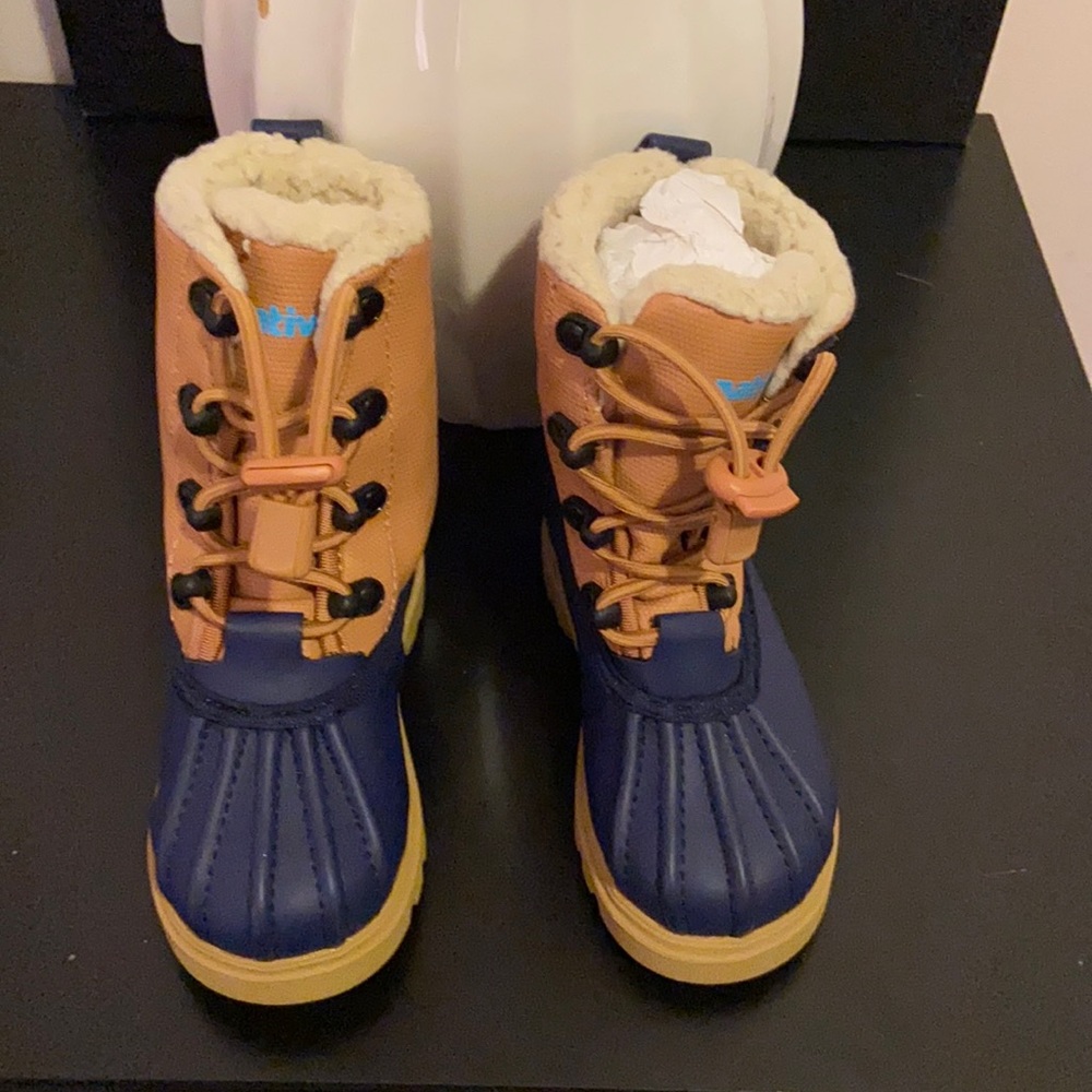 Native toddler winter boots